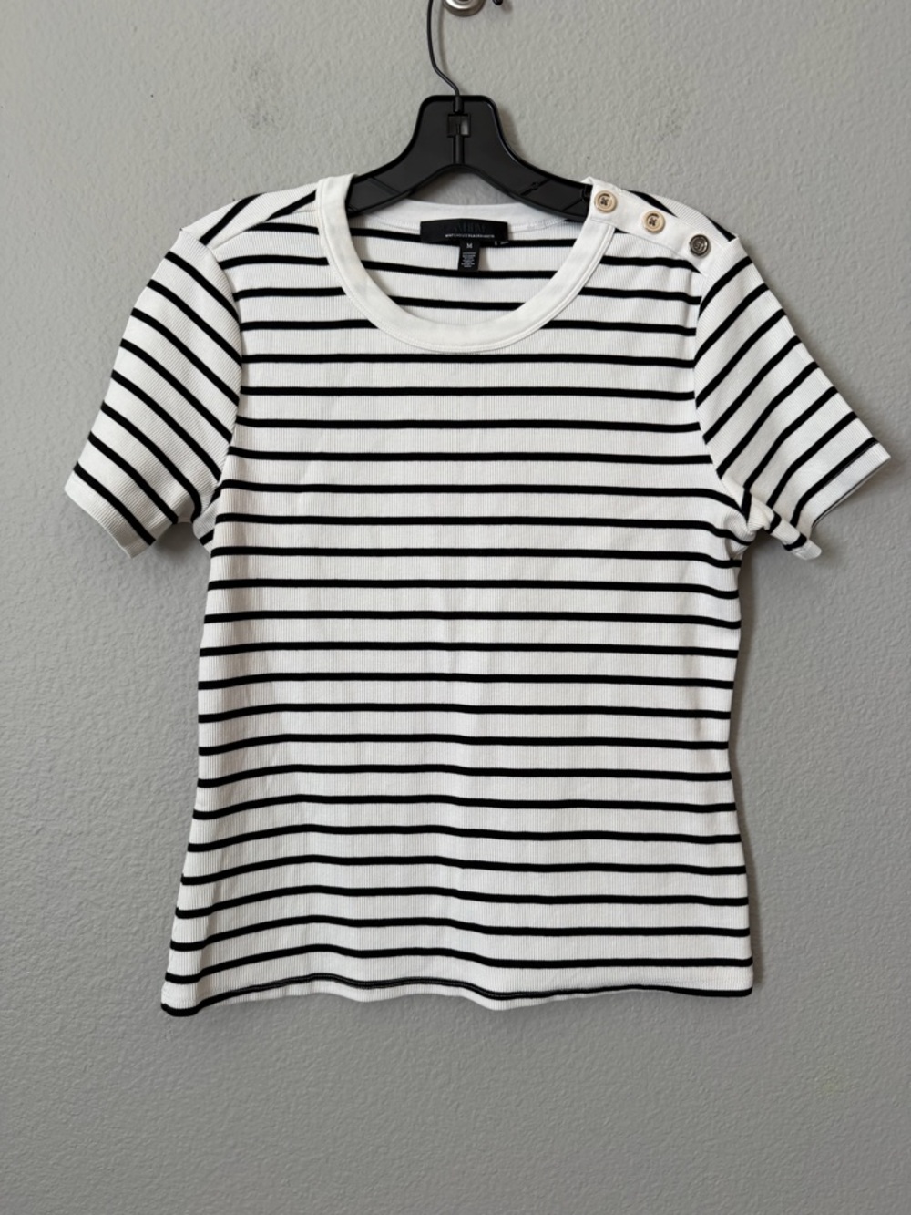 WHBM FORME™ Ribbed Stretch Button Shoulder Tee - Picture 3 of 9